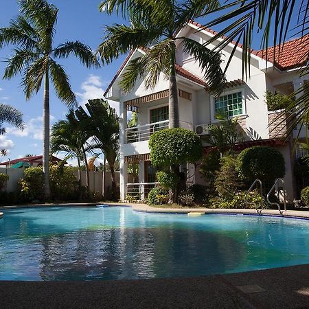 Sir Nico Guesthouse And Resort Pulilan Extérieur photo