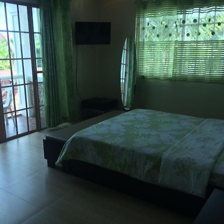 Sir Nico Guesthouse And Resort Pulilan Extérieur photo