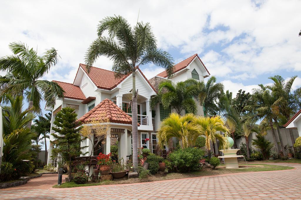 Sir Nico Guesthouse And Resort Pulilan Extérieur photo