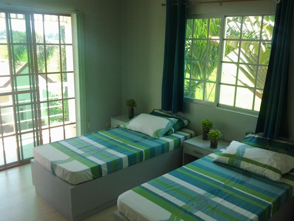 Sir Nico Guesthouse And Resort Pulilan Chambre photo