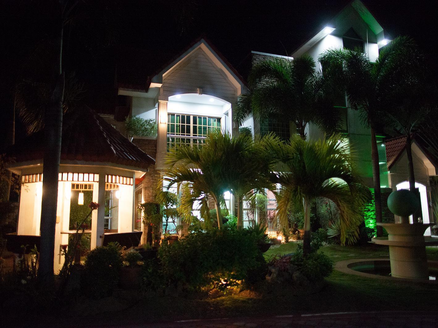 Sir Nico Guesthouse And Resort Pulilan Extérieur photo